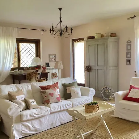 ベッド・アンド・ブレックファスト Maison Valery Pontelatone